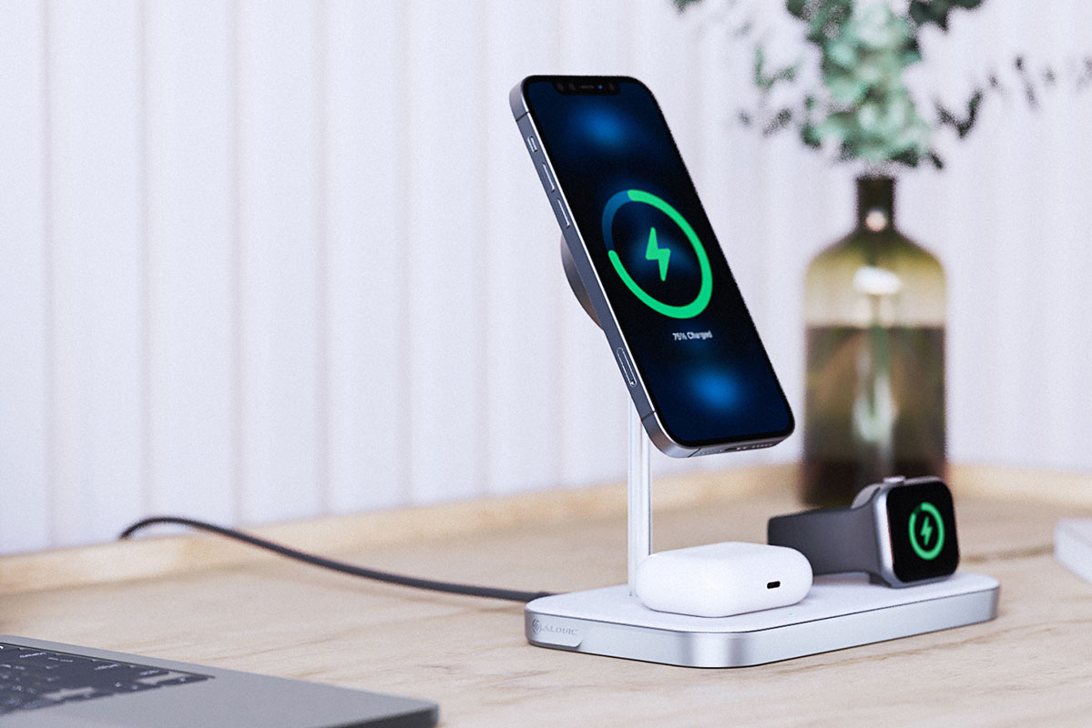 Alogic MagSpeed 3-in-1 Wireless Charging Station – Best budget 3-in-1 magnetic charger